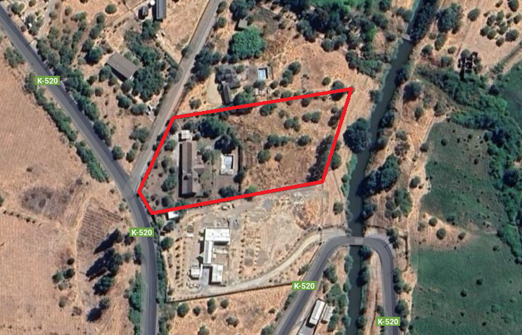 Amplia Casa de 300 m2 en parcela de 7.860 m2